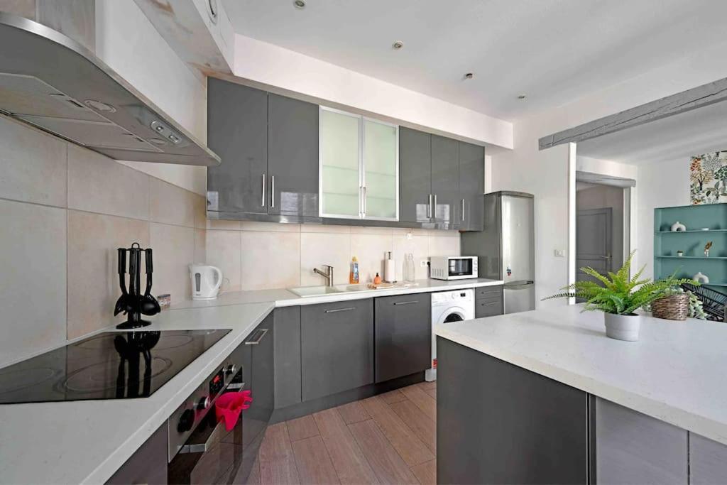Pops Flat - Parking Prive Gratuit - Wi-Fi - Ac Clim Avignon Exterior foto