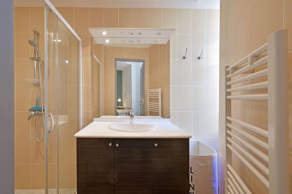 Pops Flat - Parking Prive Gratuit - Wi-Fi - Ac Clim Avignon Exterior foto