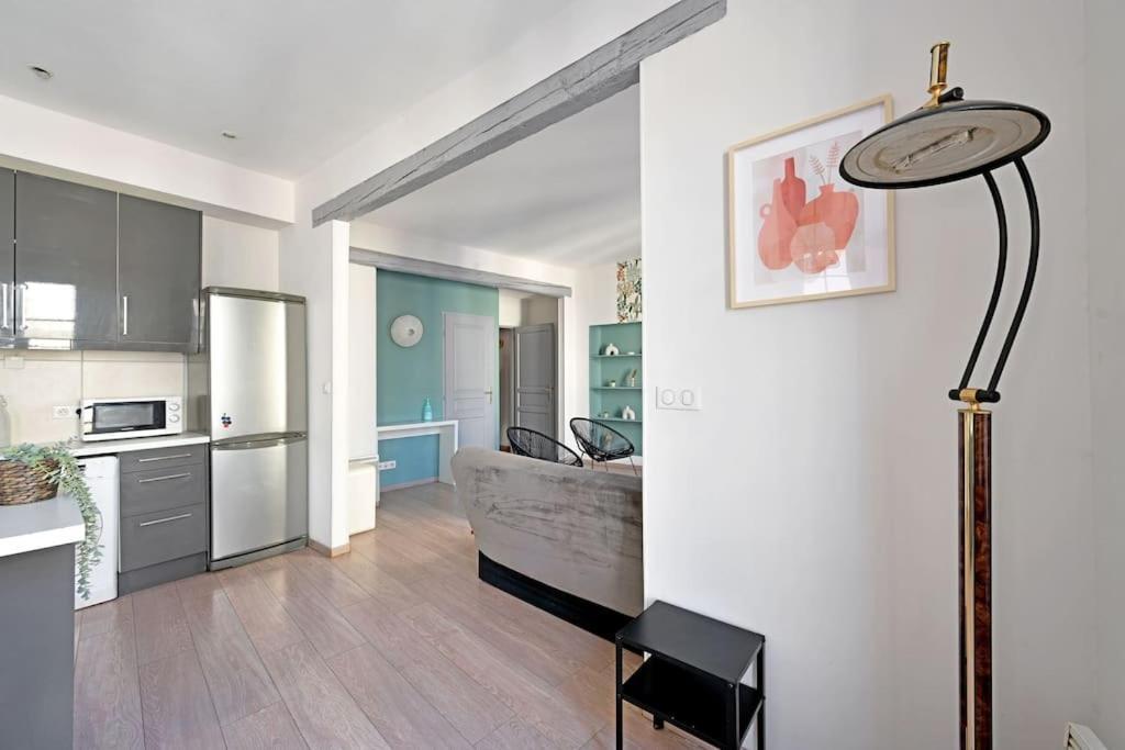 Pops Flat - Parking Prive Gratuit - Wi-Fi - Ac Clim Avignon Exterior foto